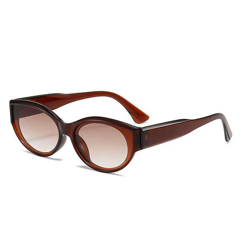 Women Cat-Eye Sunglasses with Clear and Modern Design Stornfield