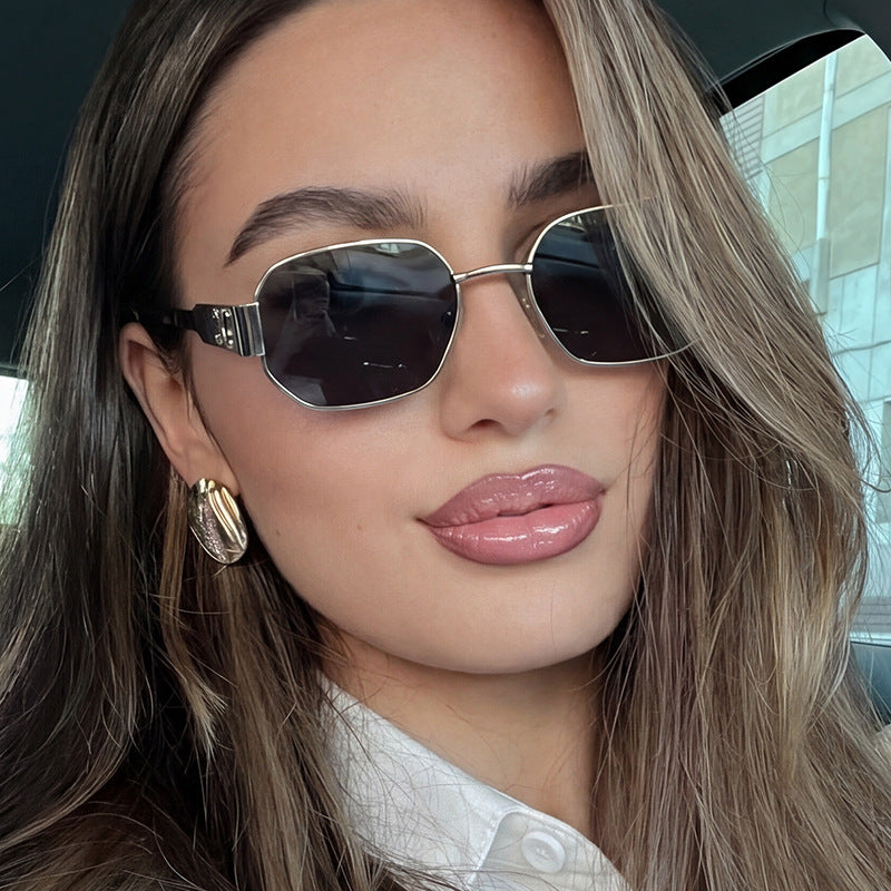 Women's geometric sunglasses in modern design with polarized lenses Stornfield