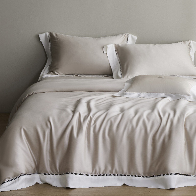 Luxury Sateen Duvet Cover Set with Contrast Hem and Eyelet-Embroidered Shams