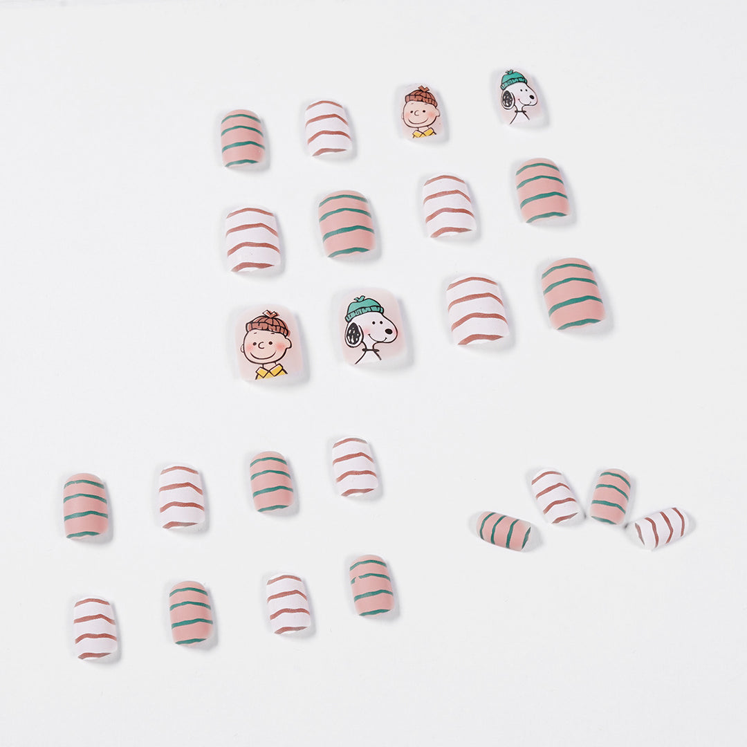 Artificial artificial nails with playful mascot design Stornfield