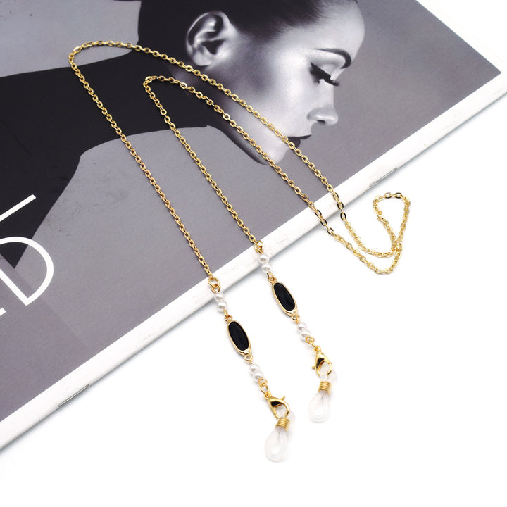 Elegant Eyewear Chain with Decorative Accents Stornfield