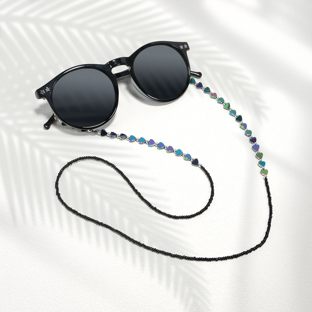 Heart-Shaped Beaded Eyewear Chain Stornfield