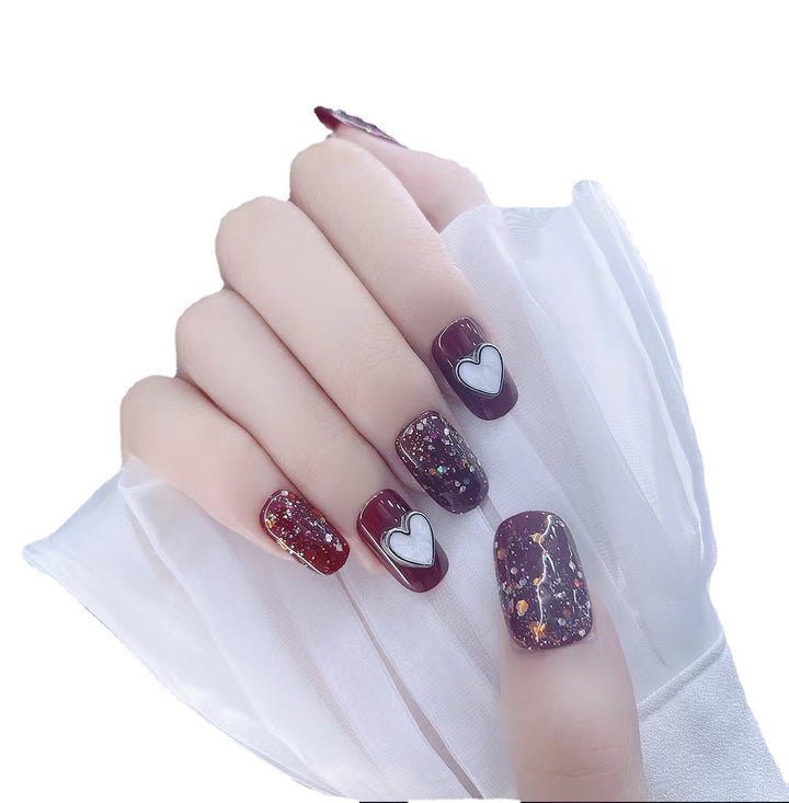 Glamorous Heart Design Press-On Nails Stornfield