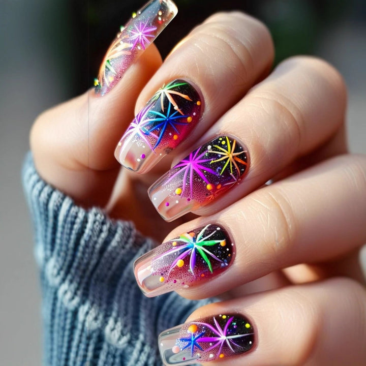 Art nails with graphic 3D design Stornfield