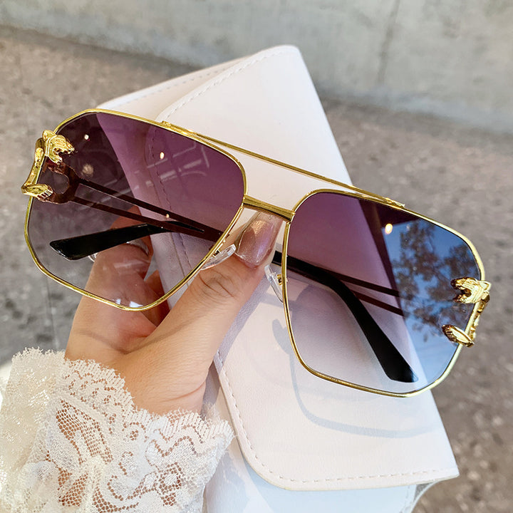 Ladies square sunglasses with luxurious metal frame Stornfield
