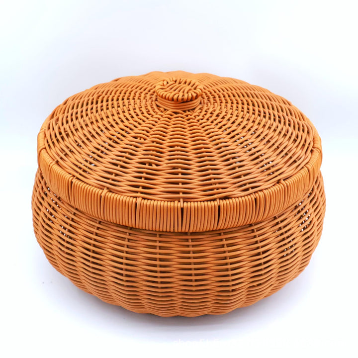 Women’s Braided Basket with Removable Lid Stornfield