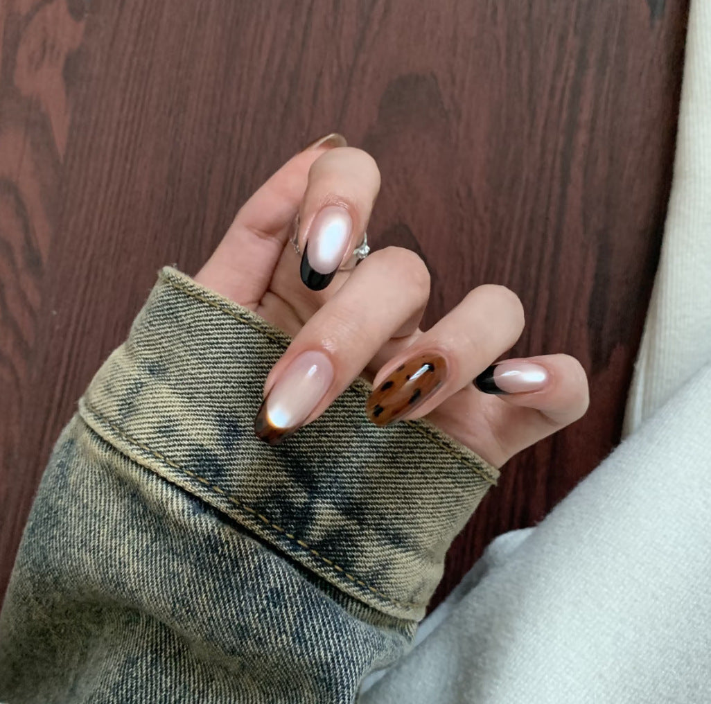 Artistic Ombre Press-On Nails with Creative Patterns Stornfield