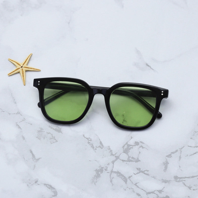 Fashion-Forward Oversized Square Sunglasses Stornfield