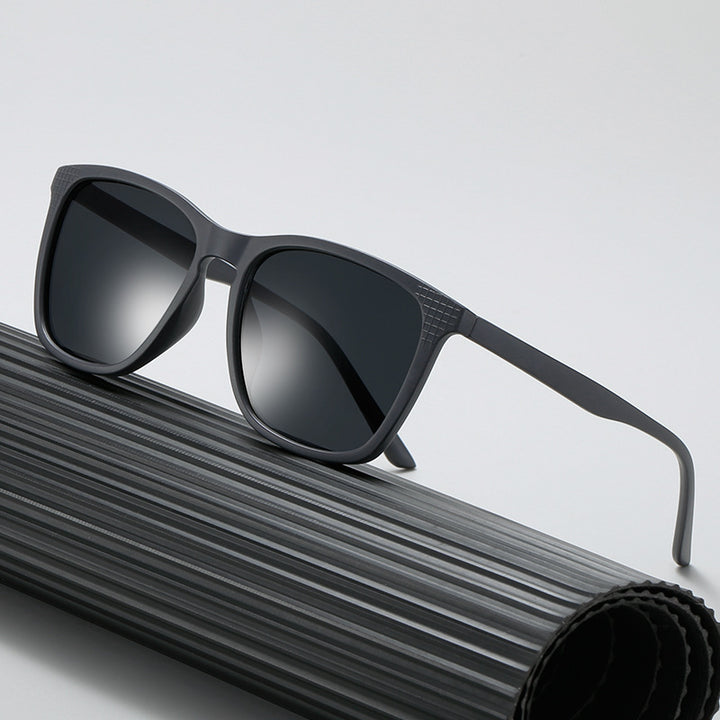 Ladies stylish sunglasses with modern, angular frame Stornfield
