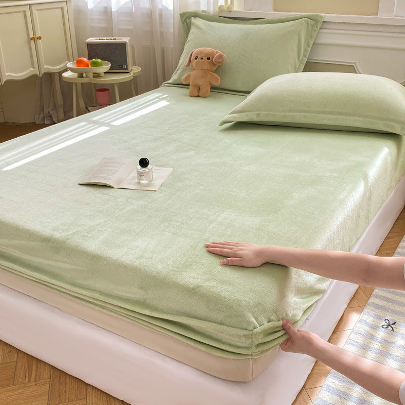 Ultra-Soft Fleece Mattress Protector