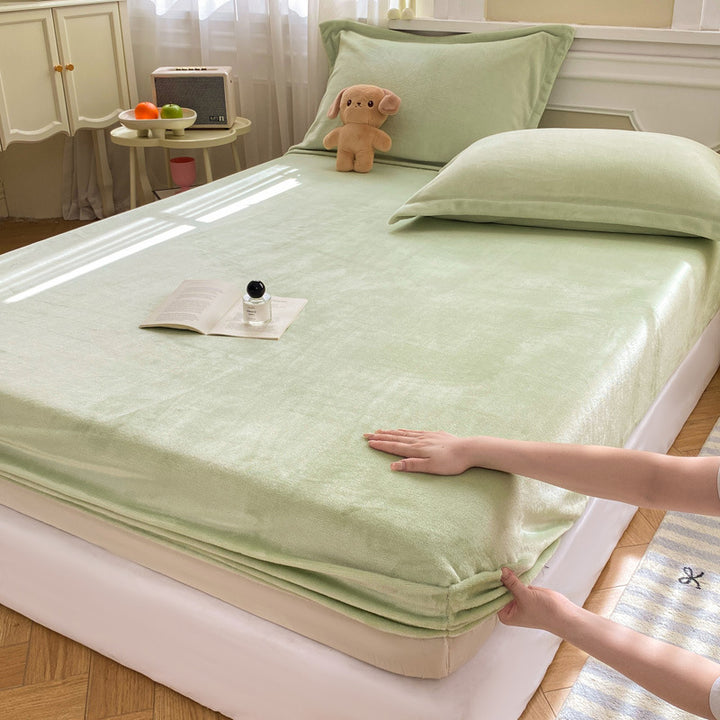 Ultra-Soft Fleece Mattress Protector