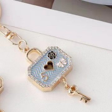 Heart-Shaped Crystal Keychain Stornfield