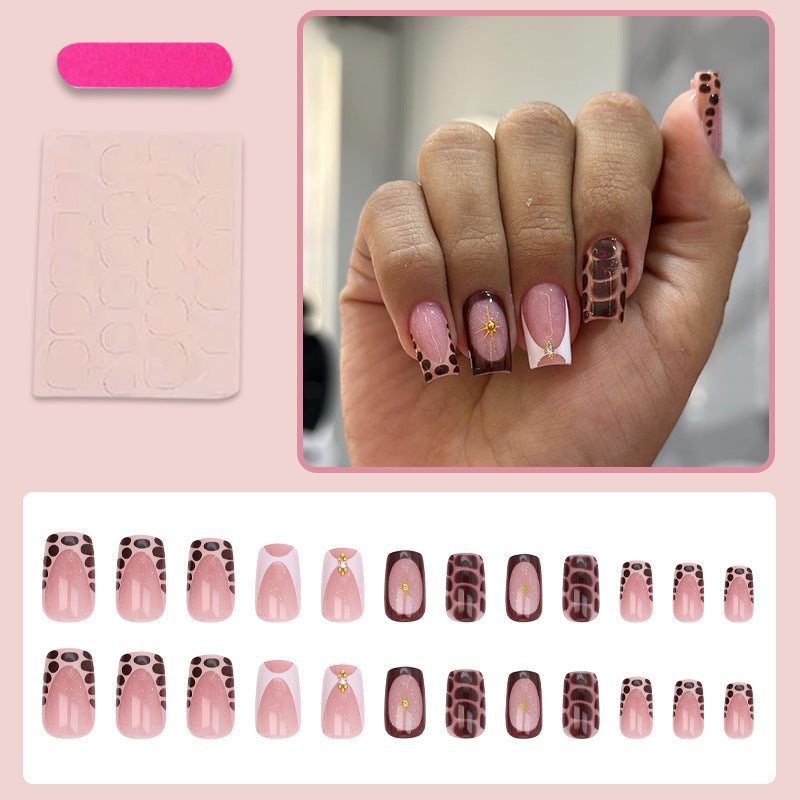 Creative Nail Art with stylish designs Stornfield