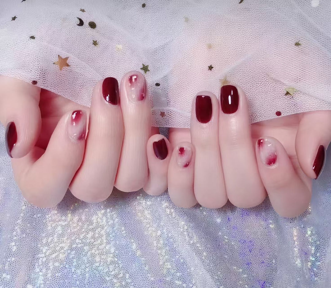 Glamorous nail designs Stornfield