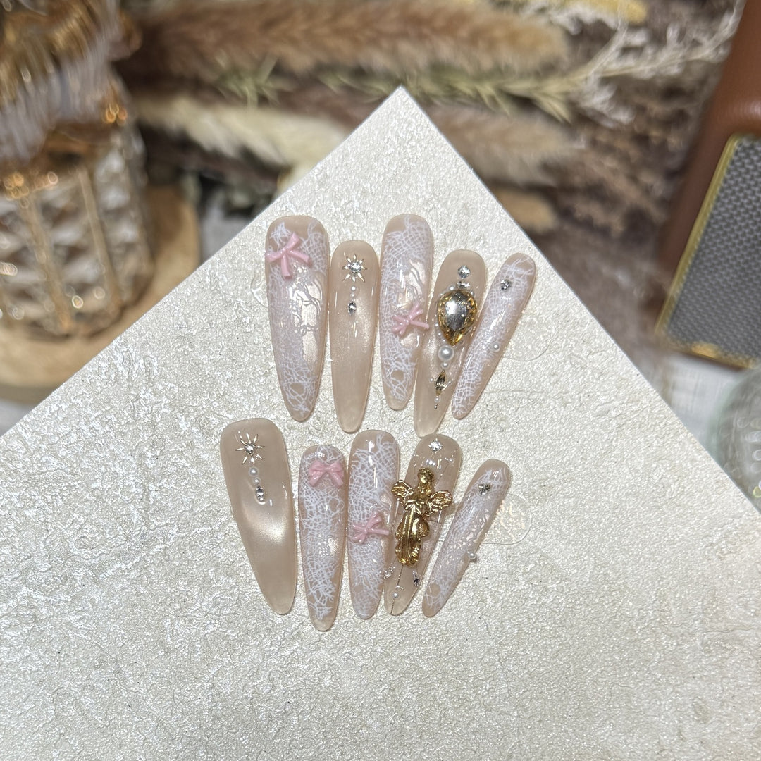 Decorative Press-On Nail Tips Stornfield