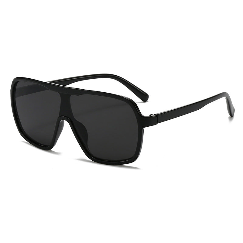 Women oversized fashion sunglasses in retro style Stornfield