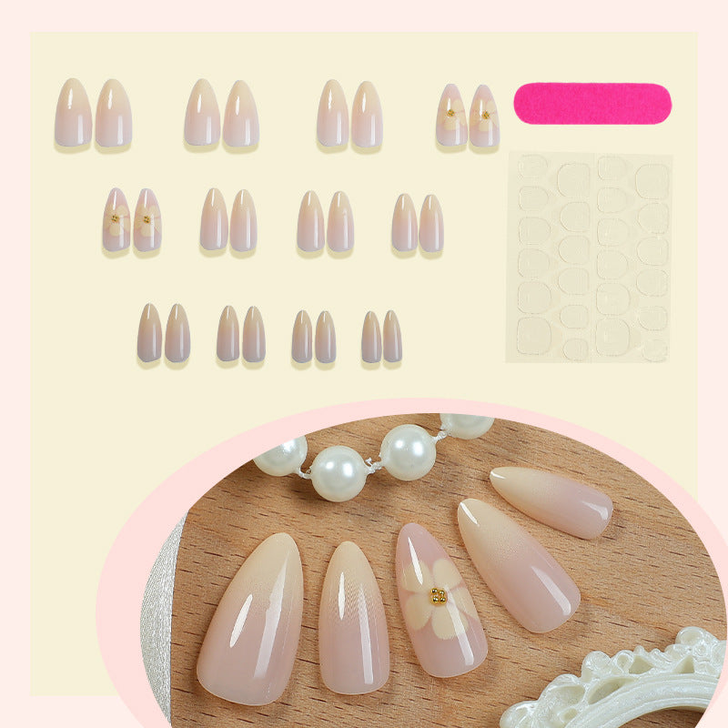 Artificial nail set with delicate floral pattern Stornfield