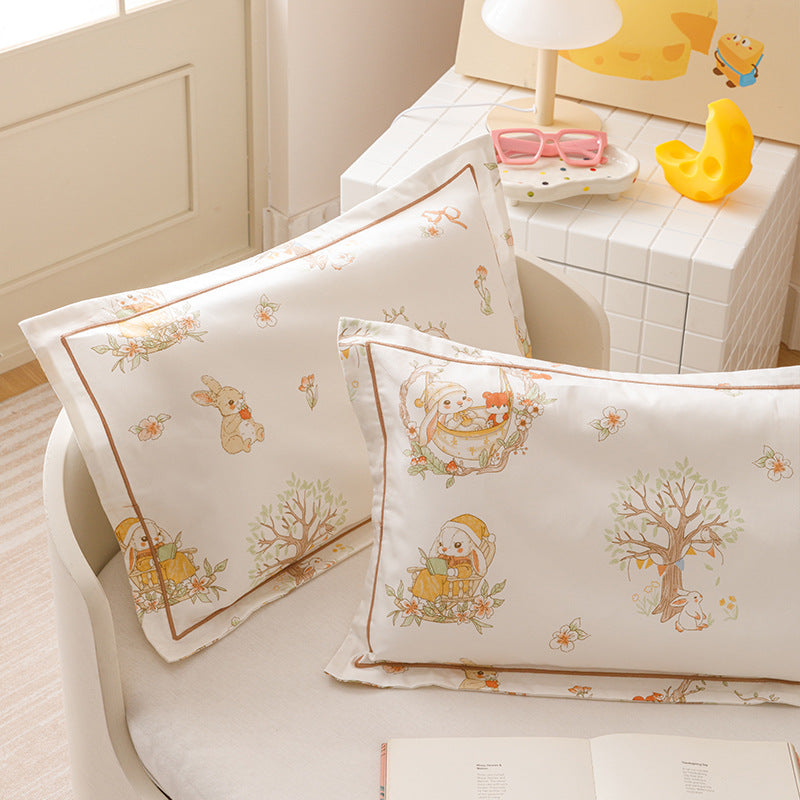 Children's Pillowcase Set made of Soft Cotton Percale with Cute Animal Print and Decorative Piping