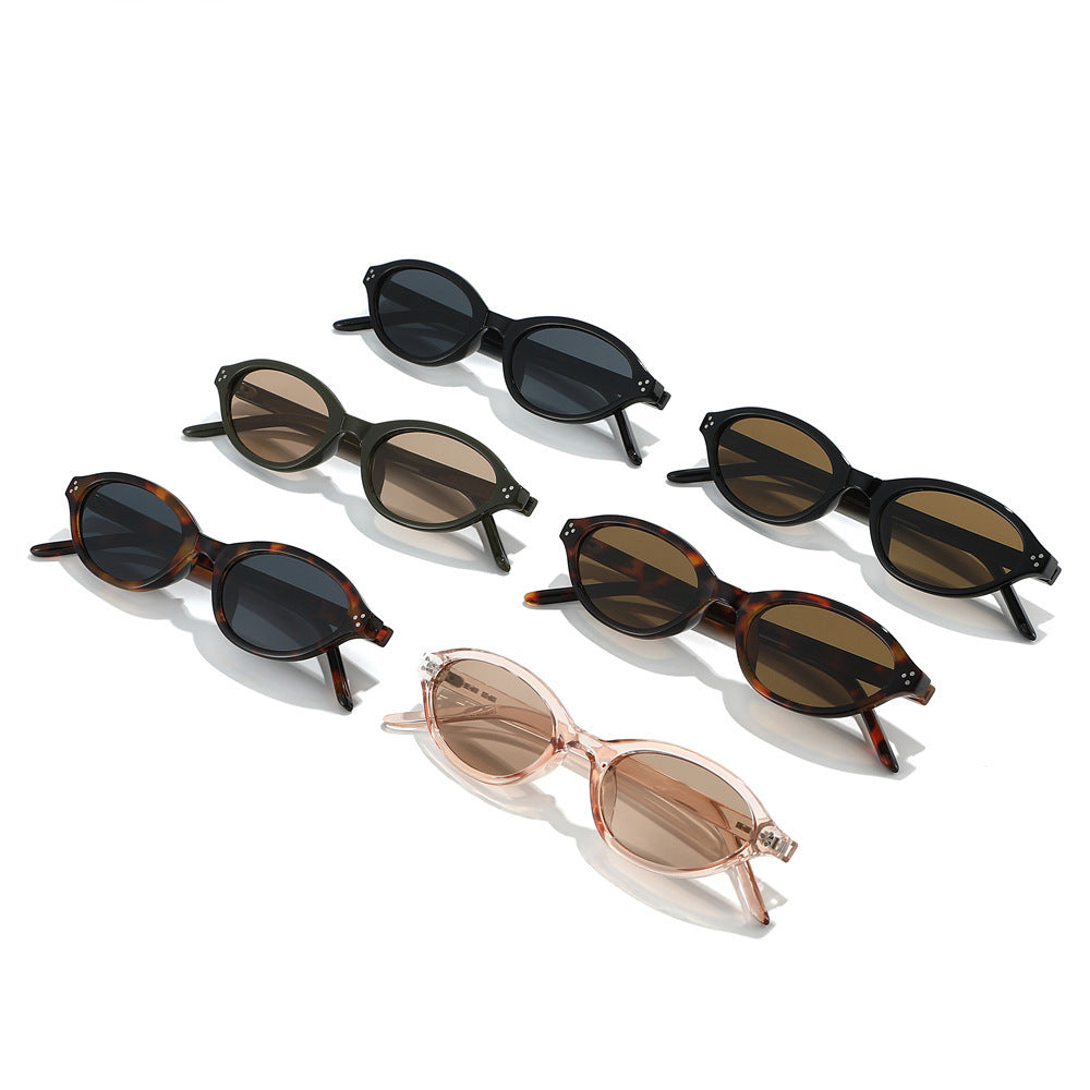 Retro-Inspired Oval Frame Sunglasses Stornfield 1787812534