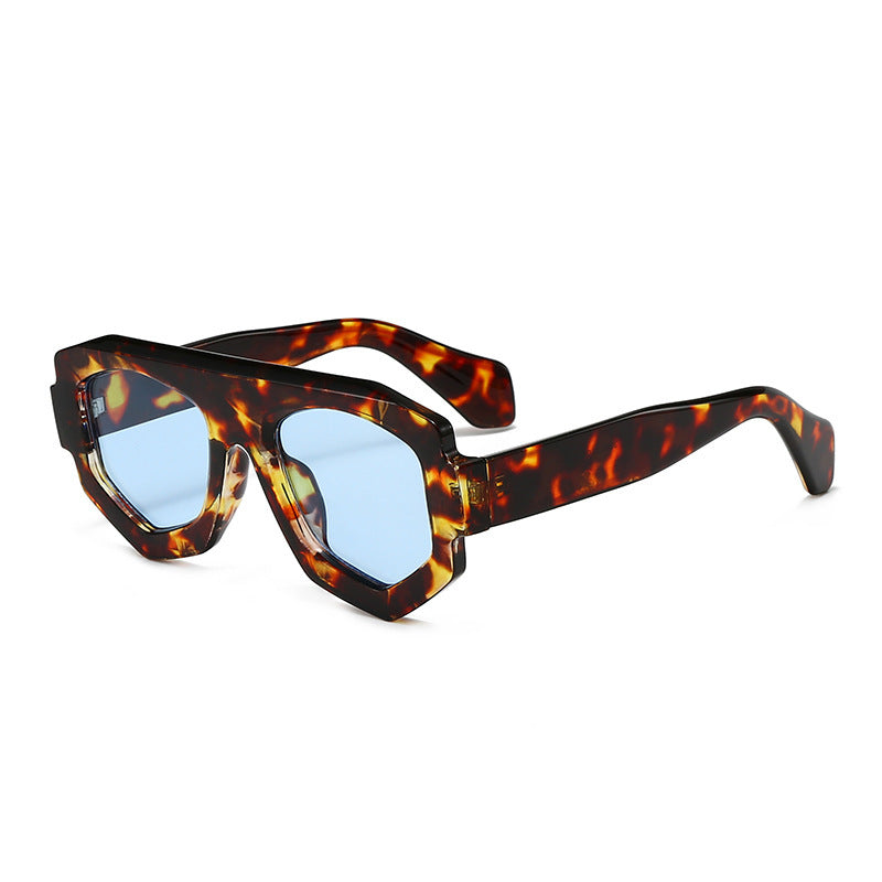 Bold Geometric Shield Sunglasses Stornfield