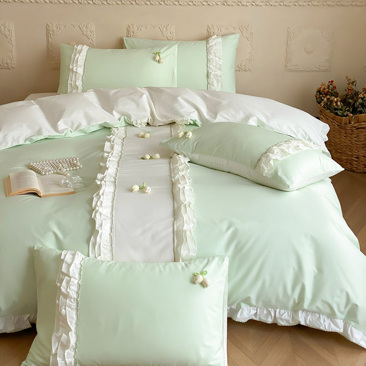 Romantic Ruffled Cotton Sateen Duvet Cover Set with Frilled Edge and Decorative Pillow Shams