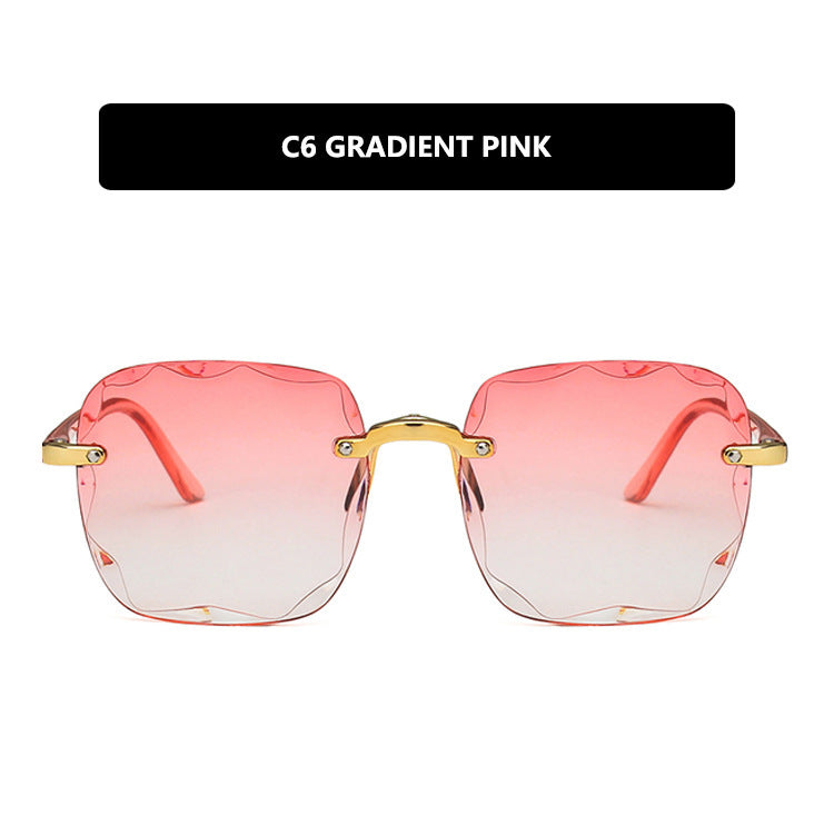 Women's trendy square sunglasses with luxurious metal frame Stornfield