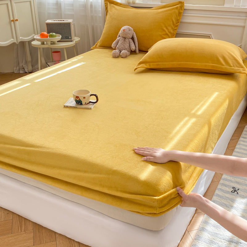 Ultra-Soft Fleece Mattress Protector