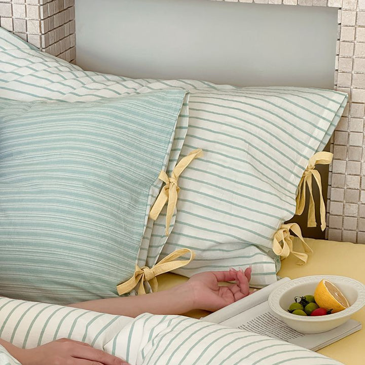Striped Cotton-Linen Duvet Cover Set with Tied Pillowcases