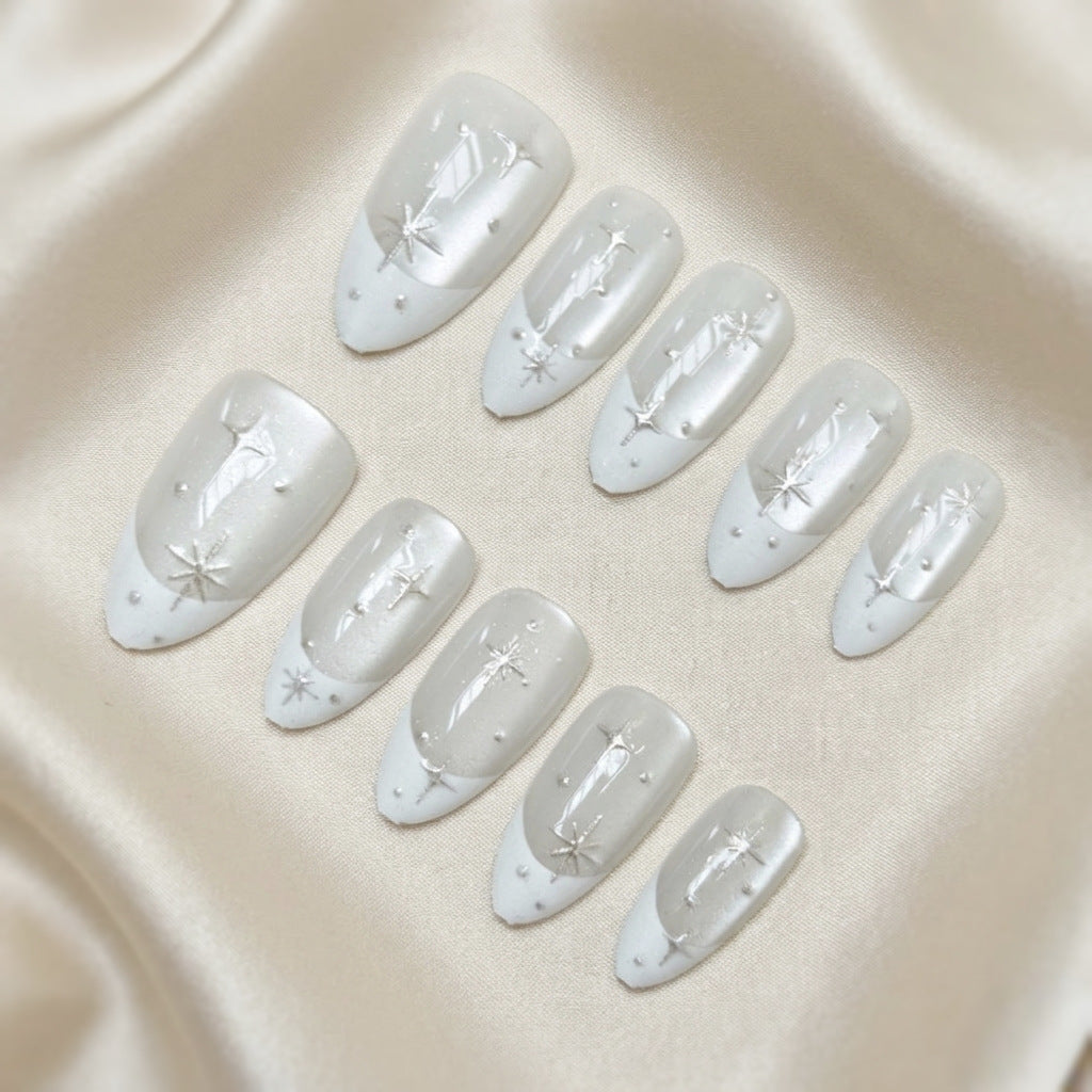 Elegant Press-On Nail Art