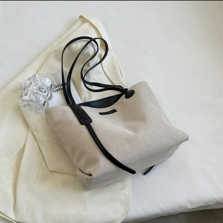 Minimalist Everyday Tote Stornfield