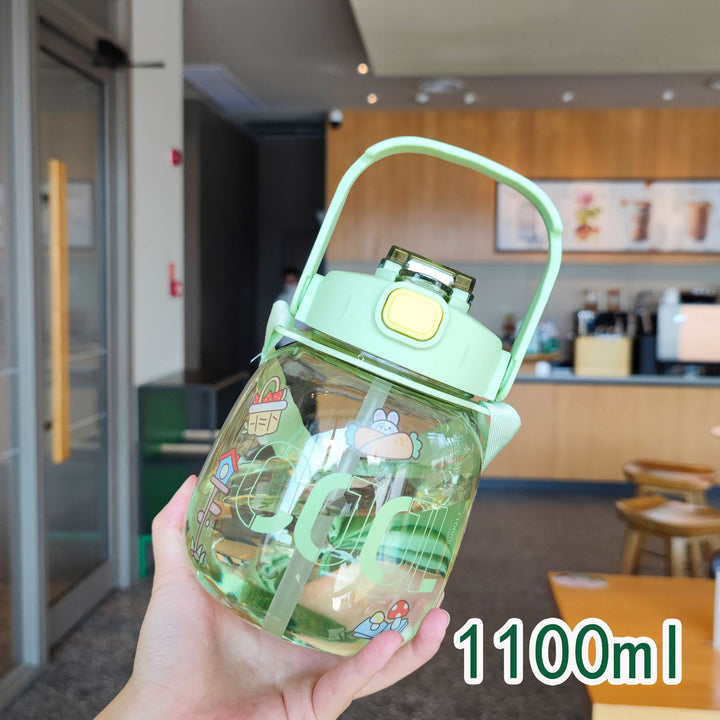 Women colorful and leak-proof water bottle with ergonomic carrying handle Stornfield