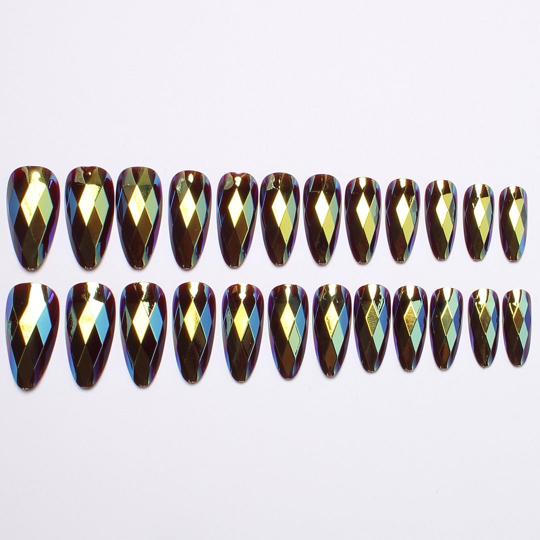 Diamond-Shaped Press-On Nail Set Stornfield