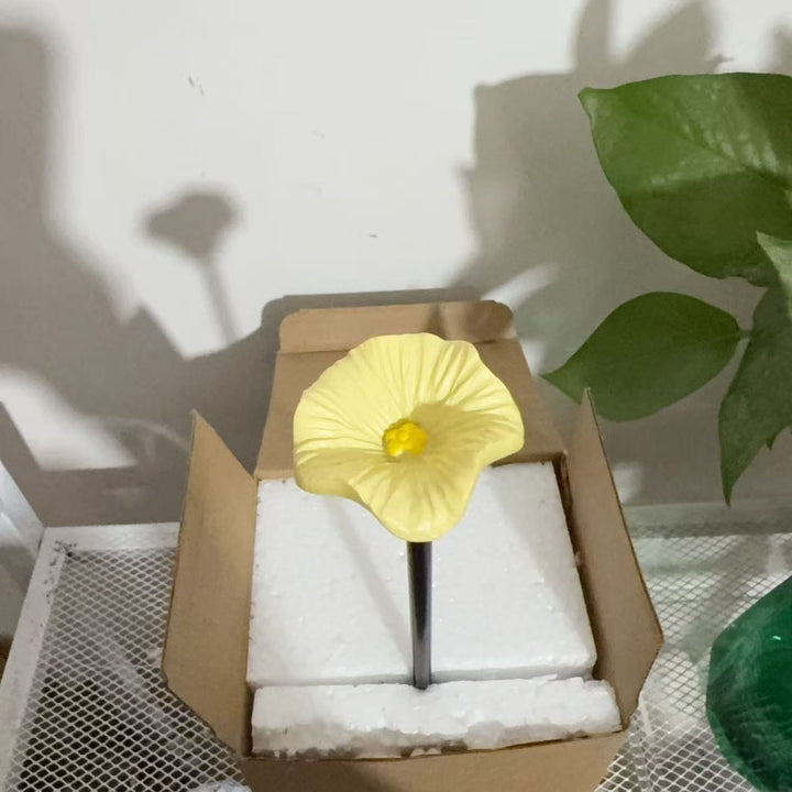 Decorative flower made of high-quality plastic Stornfield