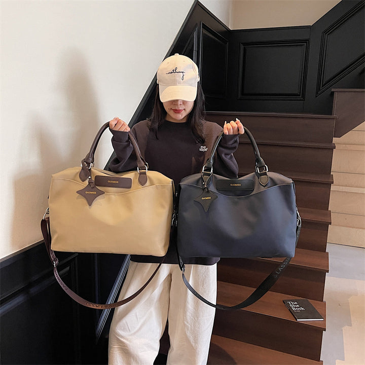 Stylish Weekend Travel Duffle