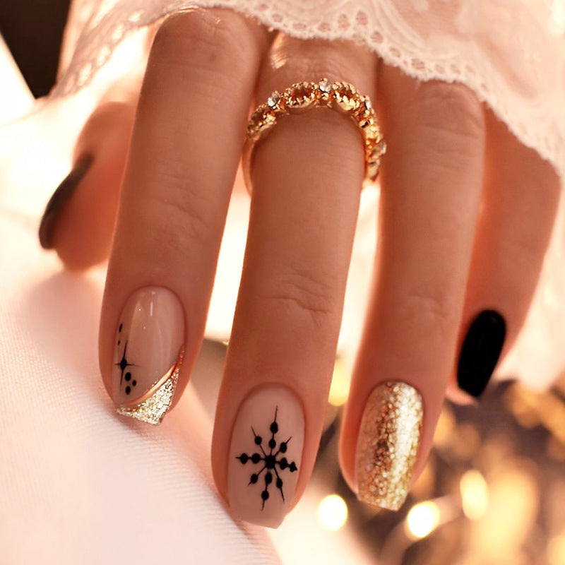 Decorative Snowflake and Glitter Press-On Nail Set Stornfield
