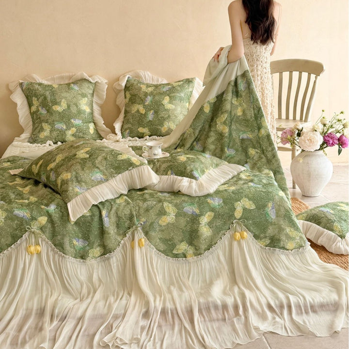Romantic bedding set with chiffon bed skirt and butterfly print