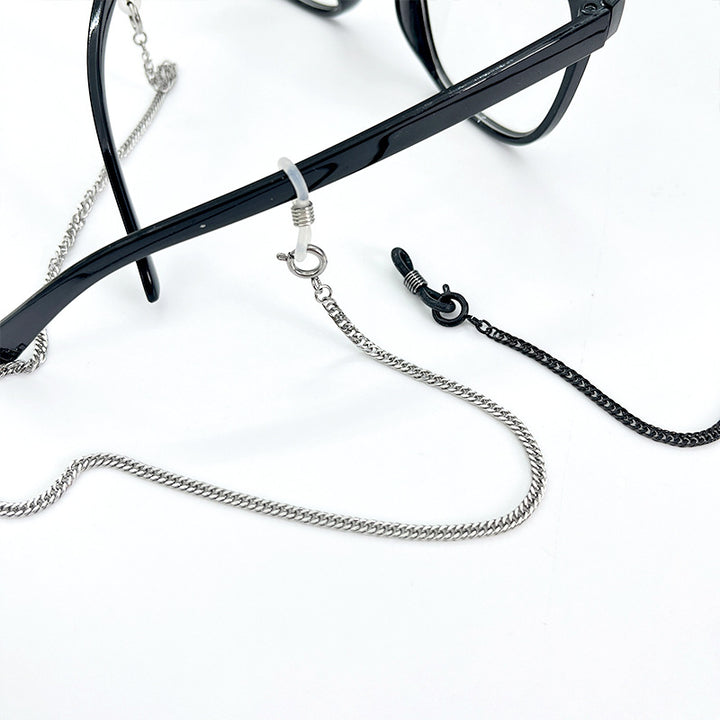 Metallic Eyewear Chain Stornfield