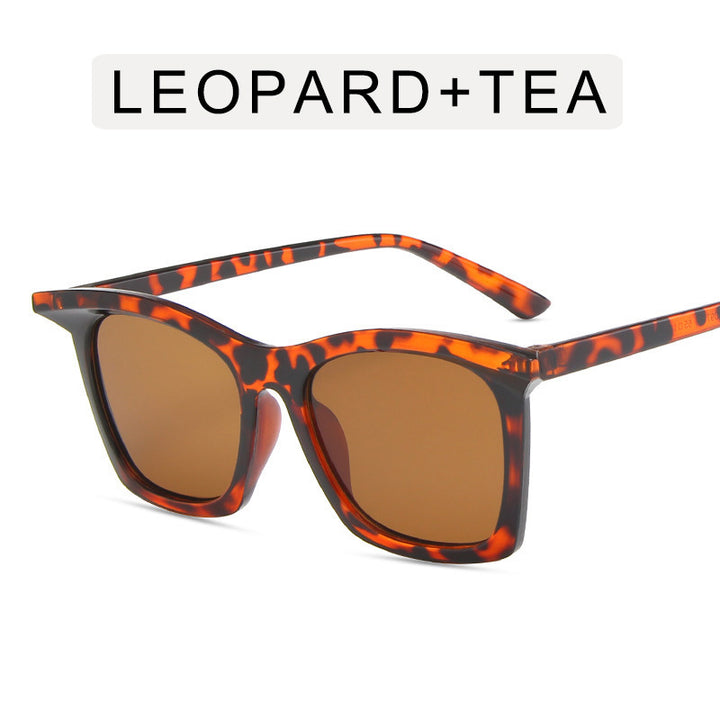 Women's Cat-Eye Sunglasses with Gradient Lenses and Transparent Frame Design Stornfield
