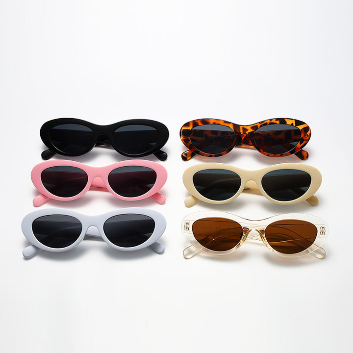 Ladies' fashionable sunglasses in elegant cat-eye style Stornfield