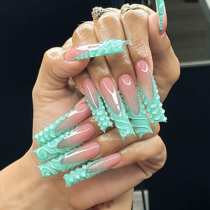 Decorative Press-On Nails With Unique Swirl Design Stornfield