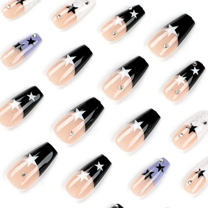 Artful Nail Extensions with Star Motif Stornfield