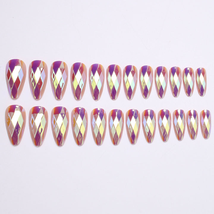 Diamond-Shaped Press-On Nail Set Stornfield