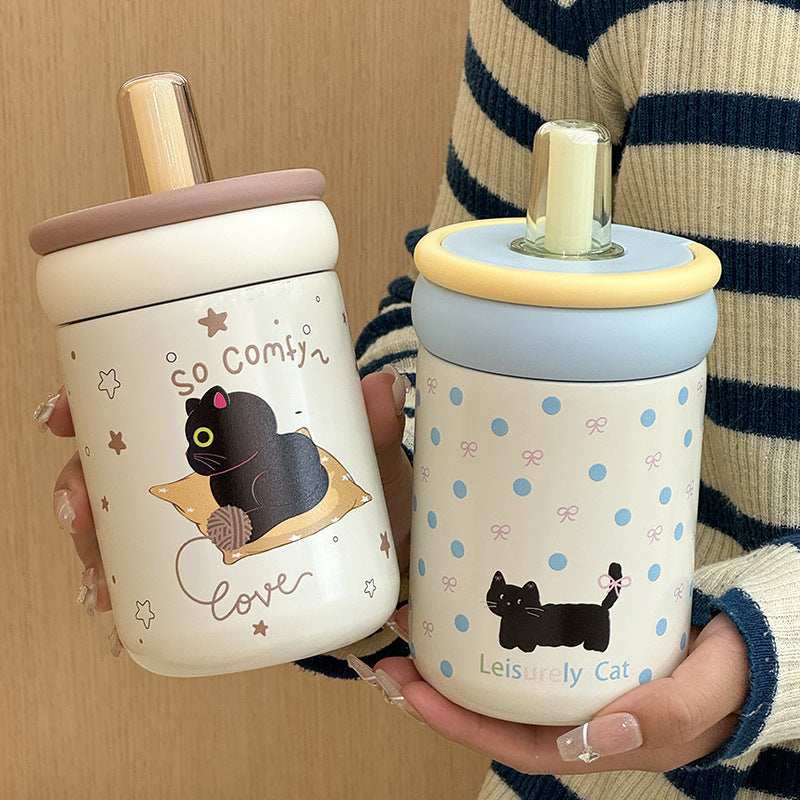Women's water bottle with innovative silicone cap and playful design Stornfield
