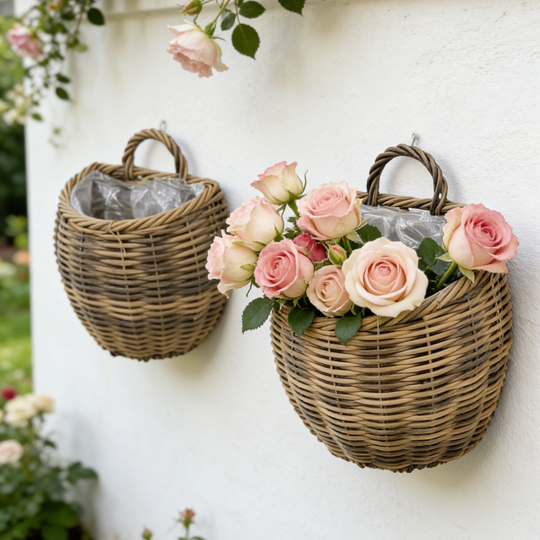 Decorative storage basket with handle Stornfield