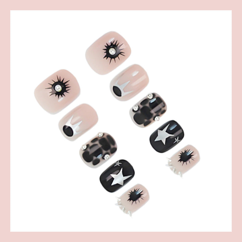 Art nail set with creative geometric designs Stornfield