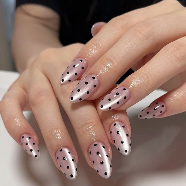 Art Nails in Elegant Polka Dot Design Stornfield