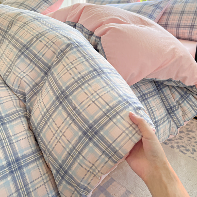 Cozy Checkered Duvet Cover Set