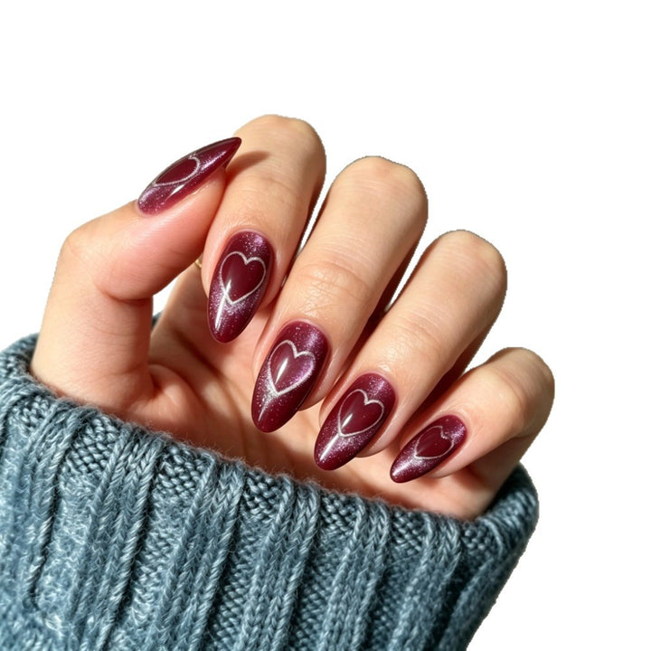 Artificial nails with romantic heart design Stornfield