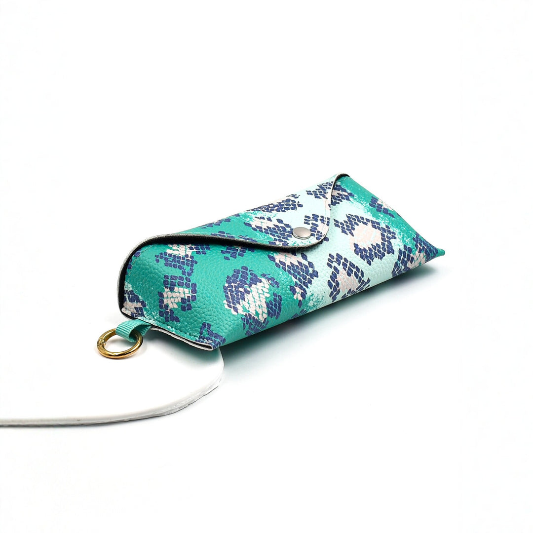 Trendy Animal Print Eyewear Case Stornfield