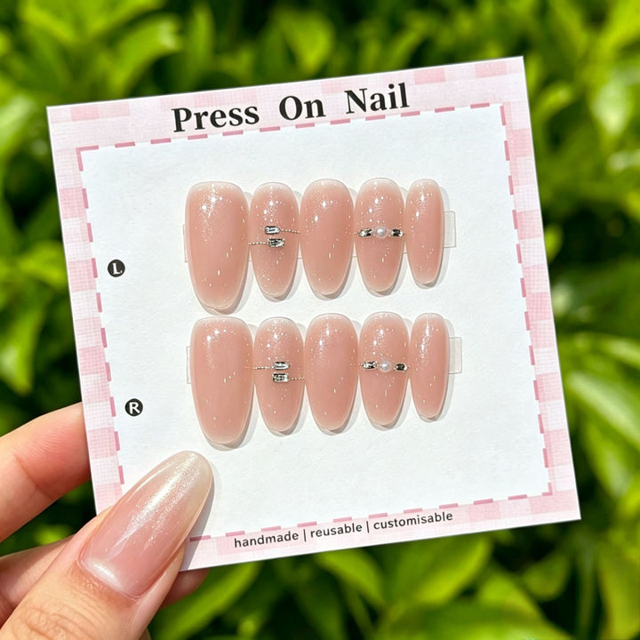 Artistic Press-On Nail Set with Tropical and Floral Accents